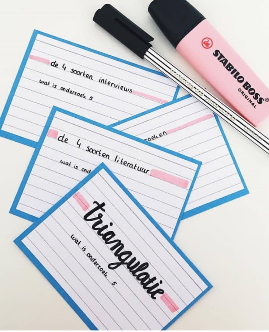  How To Make Flashcards Step By Step Flashcards And Stationery